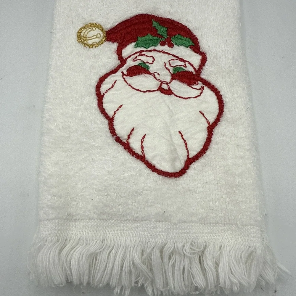 Vintage Cannon Hand Fingertip Towel Christmas Embroidered Santa's Red & White